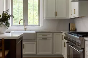 156 Lexington Mnr, Glenmoore, PA 19343 - Photo 3