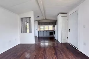 865 Cypress Ave, Spring City, PA 19475 - Photo 9