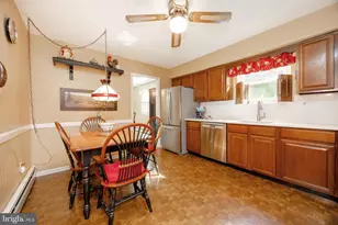 1117 Blueberry Ln, Coatesville, PA 19320 - Photo 7