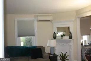 820 W Bridge St, Phoenixville, PA 19460 - Photo 7