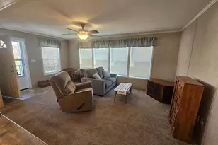 98 Erica Cir, Honey Brook, PA 19344 - Photo 7