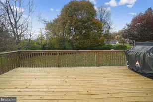 386 Loomis Ave, Coatesville, PA 19320 - Photo 17