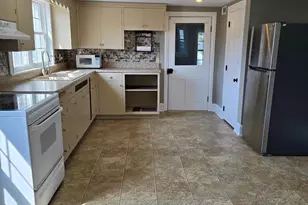 184 Cochran St, Cochranville, PA 19330 - Photo 9