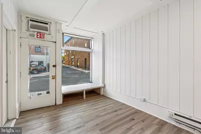 18 Gay Street #B, Phoenixville, PA 19460 - Photo 5