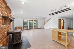 2 Carriage Ln, Chester Springs, PA 19425 - Photo 13