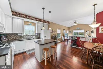 453 E Glenview Drive, West Grove, PA 19390 - Photo 9