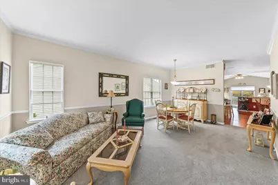 453 E Glenview Drive, West Grove, PA 19390 - Photo 5