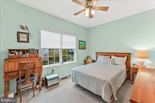 453 E Glenview Dr, West Grove, PA 19390 - Photo 23