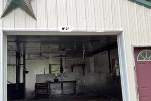 843 N Manor Rd, Honey Brook, PA 19344 - Photo 5