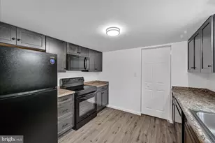 1111 Riverside Dr, Pottstown, PA 19465 - Photo 15