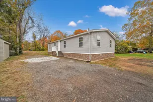 1111 Riverside Dr, Pottstown, PA 19465 - Photo 1