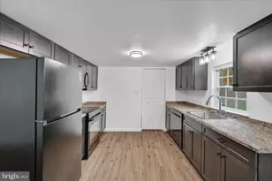 1111 Riverside Dr, Pottstown, PA 19465 - Photo 13