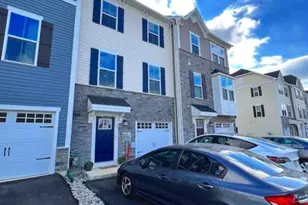 74 Glory Maple Ln, Downingtown, PA 19335 - Photo 3