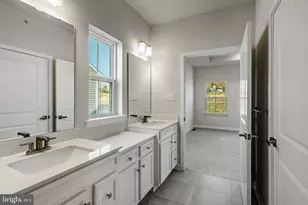 1713 Hydrangea Wy, Downingtown, PA 19335 - Photo 15