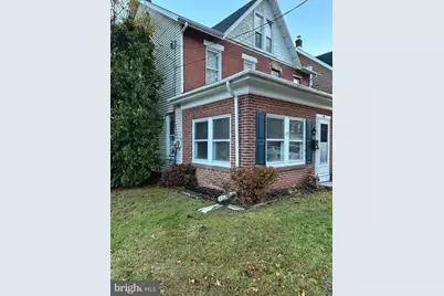 431 Broad Street, Spring City, PA 19475 - Photo 3