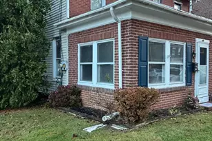 431 Broad St, Spring City, PA 19475 - Photo 3