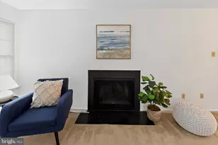 363 Old Forge Crossing, Devon, PA 19333 - Photo 9