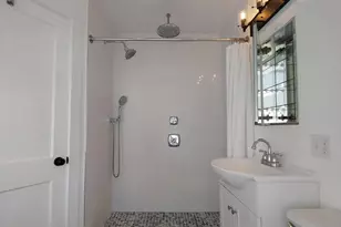 525 New St, Spring City, PA 19475 - Photo 9