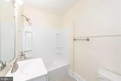 215 Bridge Street #UNIT B, Phoenixville, PA 19460 - Photo 15