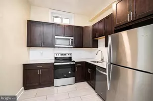 215 Bridge St, Phoenixville, PA 19460 - Photo 5