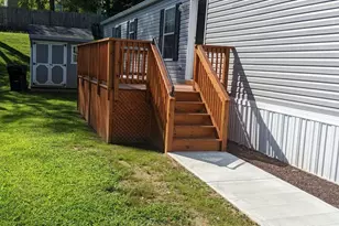 17 Glouster Ct, Coatesville, PA 19320 - Photo 1