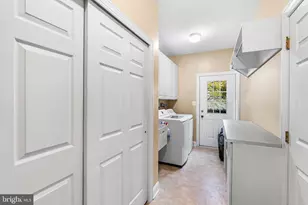 2000 St Andrews Dr, Berwyn, PA 19312 - Photo 7