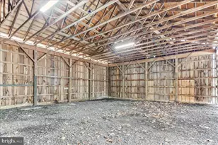 1050 Pike Springs Rd, Phoenixville, PA 19460 - Photo 3