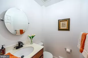 204 Camsten Ct, Chesterbrook, PA 19087 - Photo 29