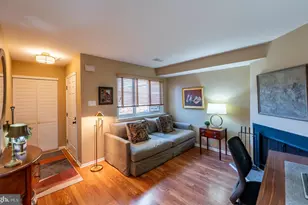 204 Camsten Ct, Chesterbrook, PA 19087 - Photo 5