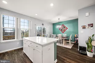 352 Dawson Pl, Downingtown, PA 19335 - Photo 9