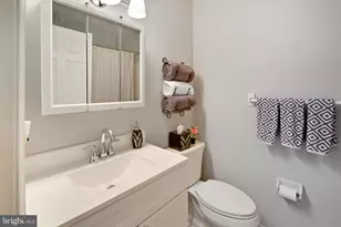 201 Penns Ln, Malvern, PA 19355 - Photo 23