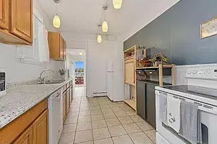 540 W High St, Phoenixville, PA 19460 - Photo 3