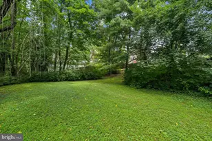 443 Homestead Rd, Wayne, PA 19087 - Photo 17