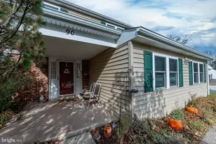 90 Bayberry Ln, Phoenixville, PA 19460 - Photo 7