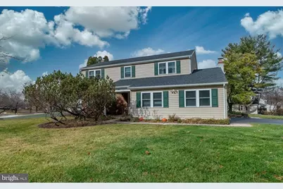 90 Bayberry Lane, Phoenixville, PA 19460 - Photo 1