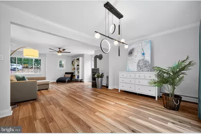 575 W Valley Road, Wayne, PA 19087 - Photo 5