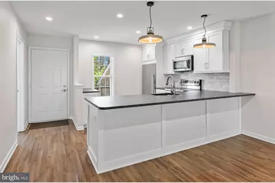 106 Valley Stream Circle, Chesterbrook, PA 19087 - Photo 7