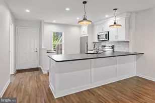 106 Valley Stream Cir, Chesterbrook, PA 19087 - Photo 7