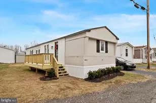 841 Cypress Ave, Spring City, PA 19475 - Photo 15