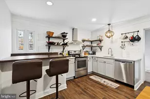 138 Hall St, Spring City, PA 19475 - Photo 11