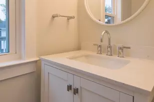 21 Manor Rd, Paoli, PA 19301 - Photo 9