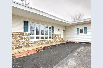 904 S Chester Road, West Chester, PA 19382 - Photo 5