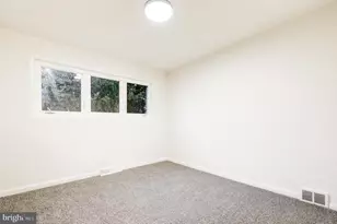 904 S Chester Rd, West Chester, PA 19382 - Photo 29