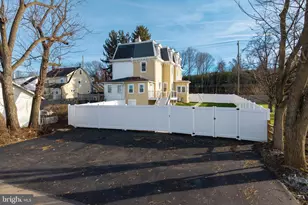 527 W Lancaster Ave, Downingtown, PA 19335 - Photo 43