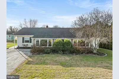 426 S Walnut Street, Kennett Square, PA 19348 - Photo 1