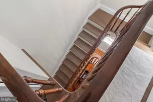 22 W Miner St, West Chester, PA 19382 - Photo 25