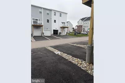 739 Platinum Drive, Phoenixville, PA 19460 - Photo 5