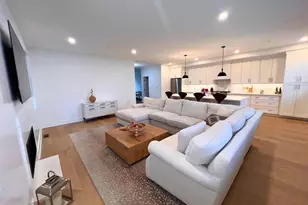 986 Henry Ave, Wayne, PA 19087 - Photo 3