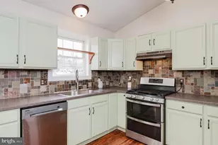 219 Delaware Ave, Oxford, PA 19363 - Photo 9