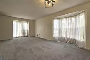 308 Flagstone Cir, Coatesville, PA 19320 - Photo 11